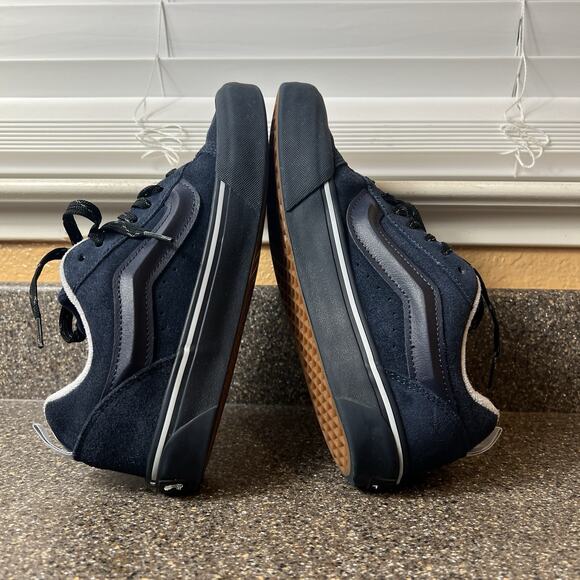 VANS Old Skool Blue Suede Skate Shoes Womens 8.5 Lace Up Low Padded Tongue Men 7 - Picture 5 of 10